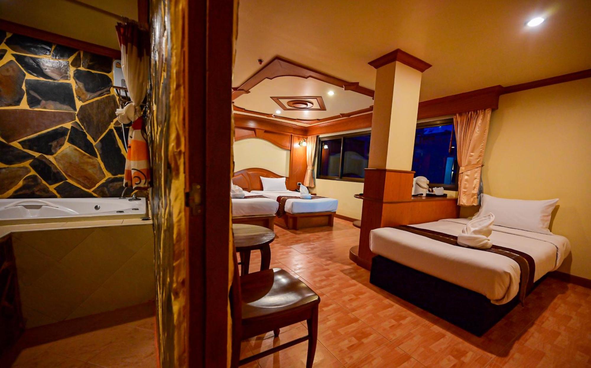Complex Hotel Patong Экстерьер фото