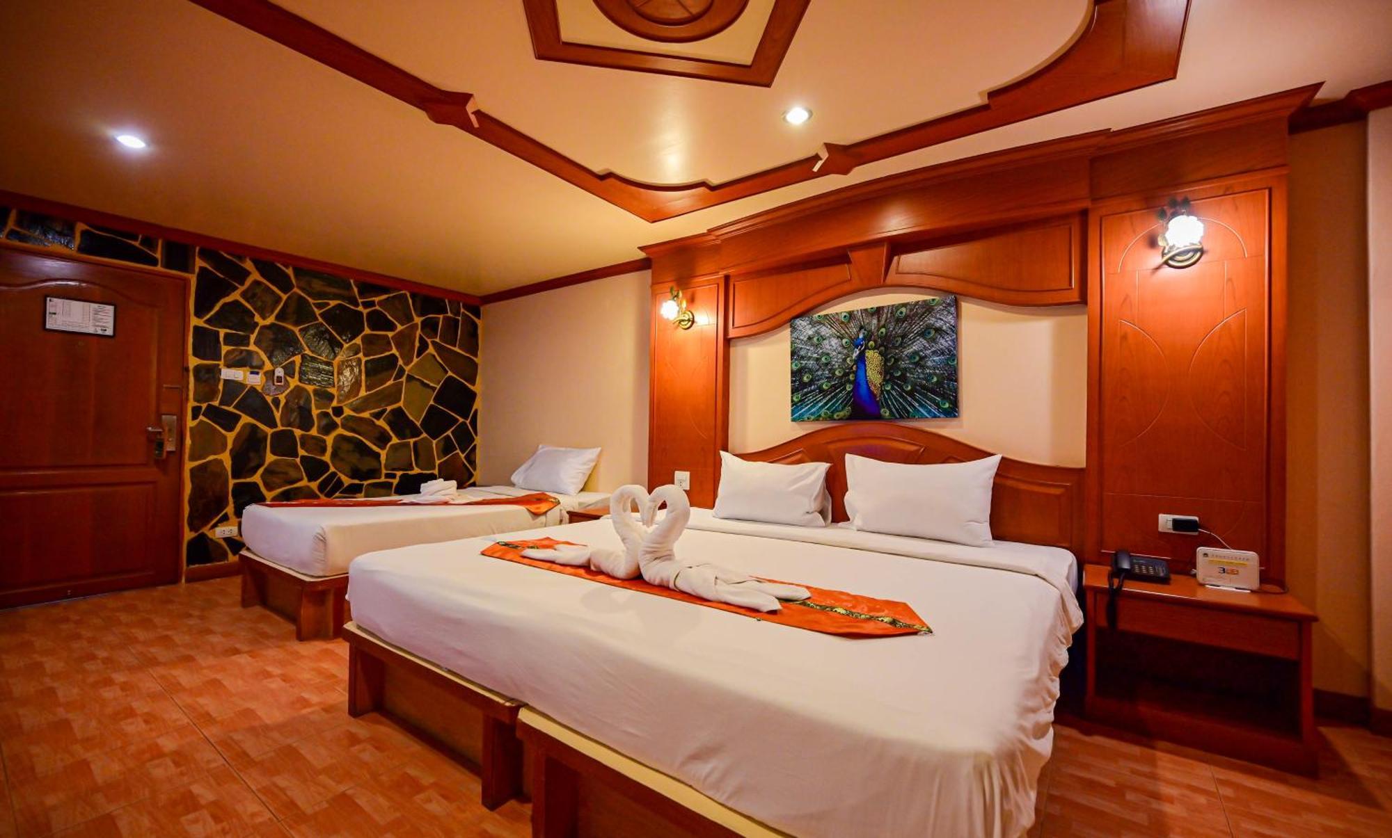 Complex Hotel Patong Экстерьер фото