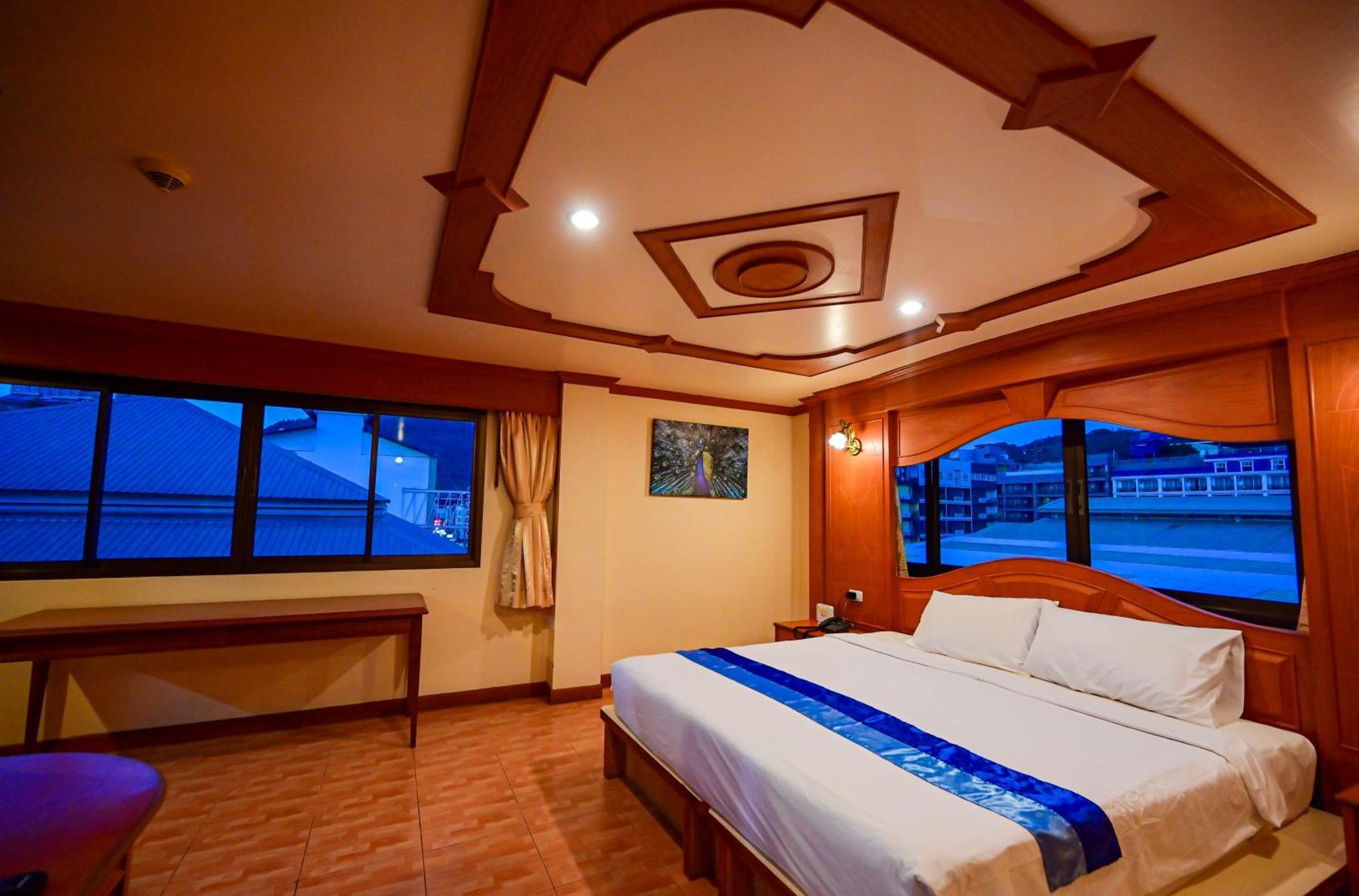 Complex Hotel Patong Экстерьер фото