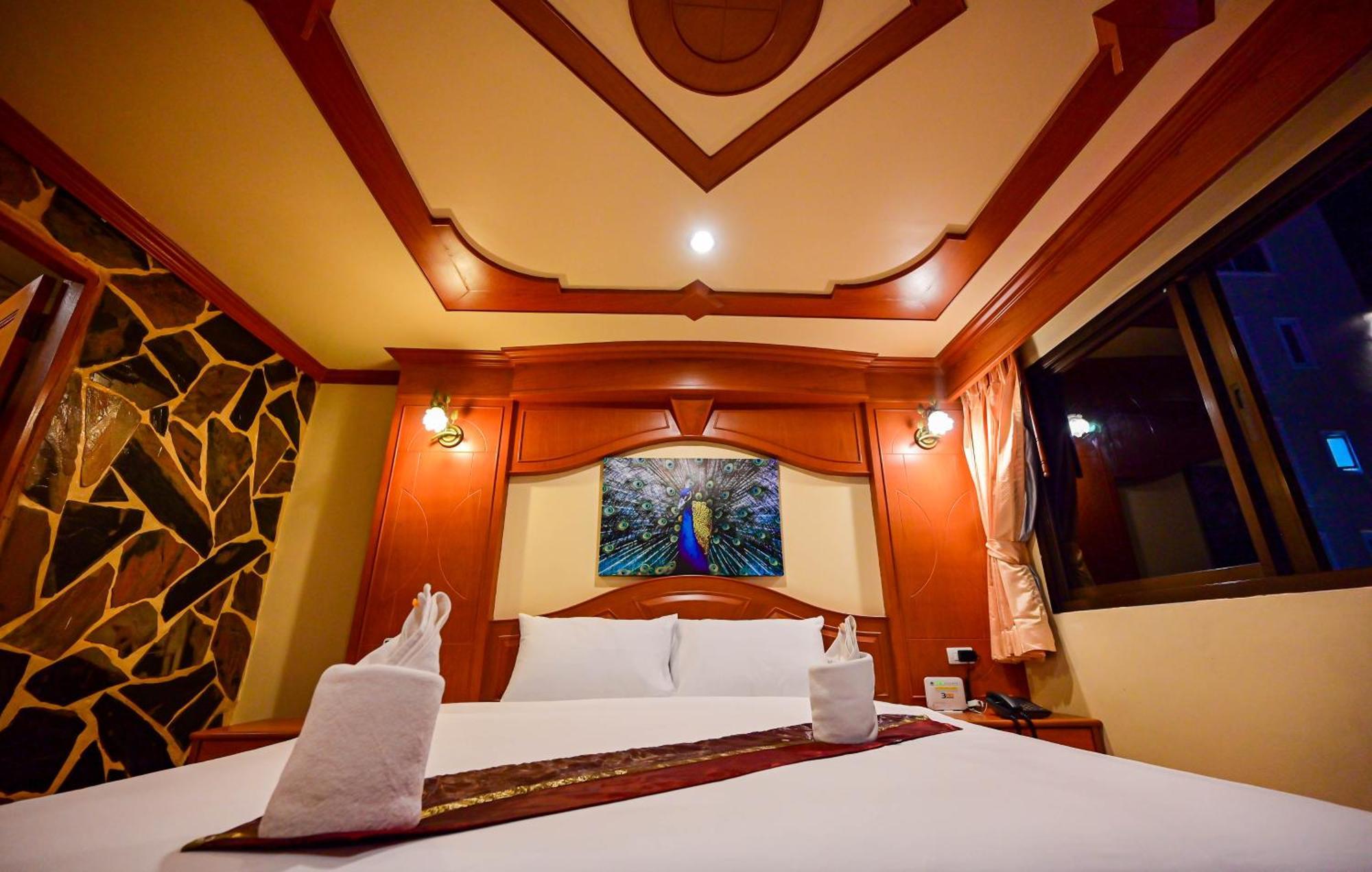 Complex Hotel Patong Экстерьер фото