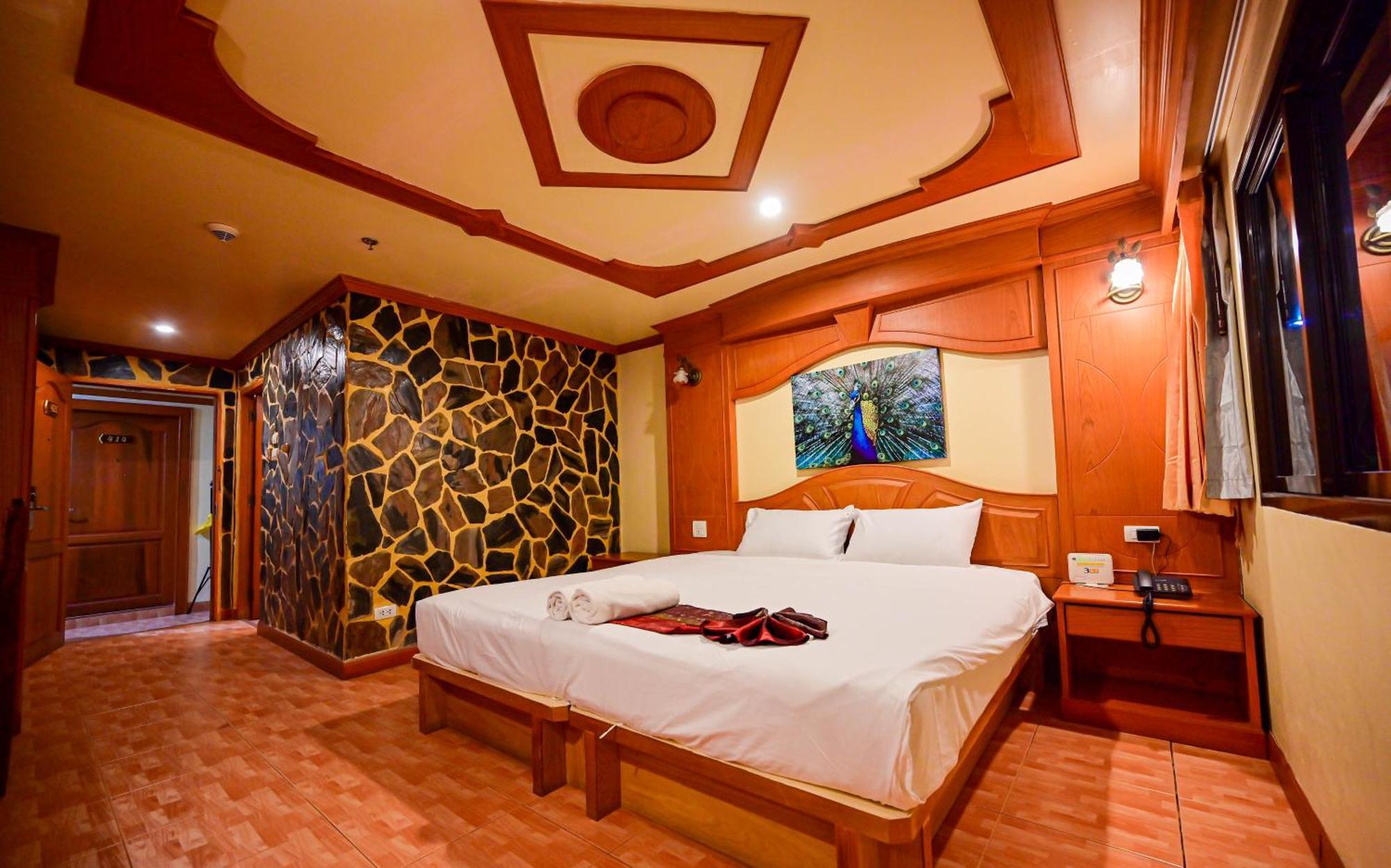 Complex Hotel Patong Экстерьер фото
