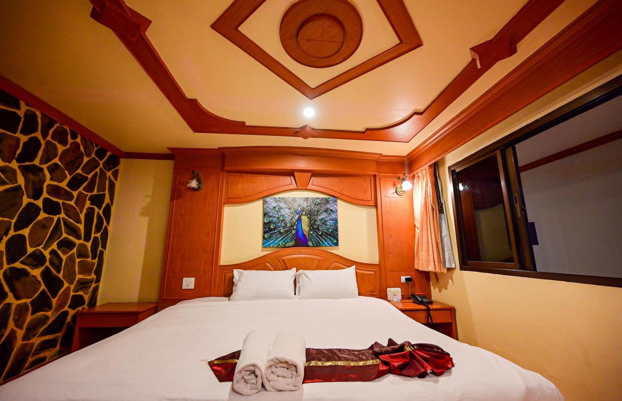 Complex Hotel Patong Экстерьер фото